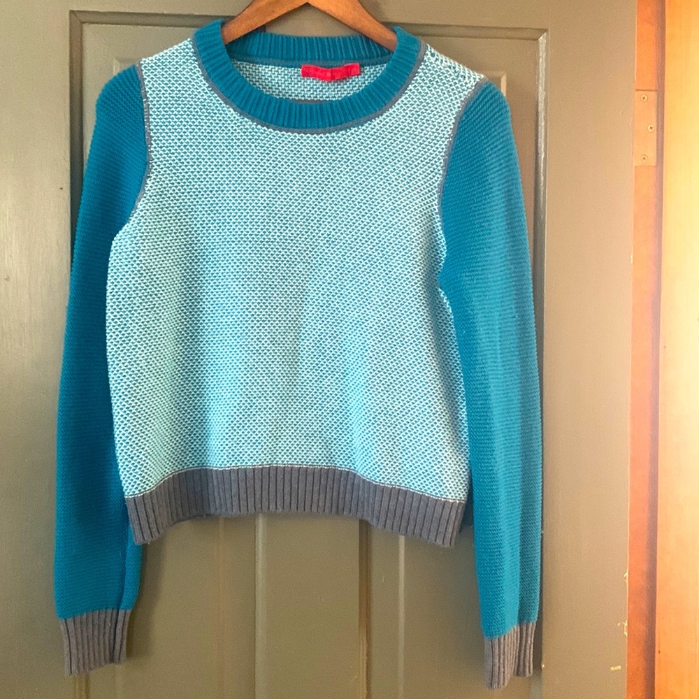 Crew neck sweater